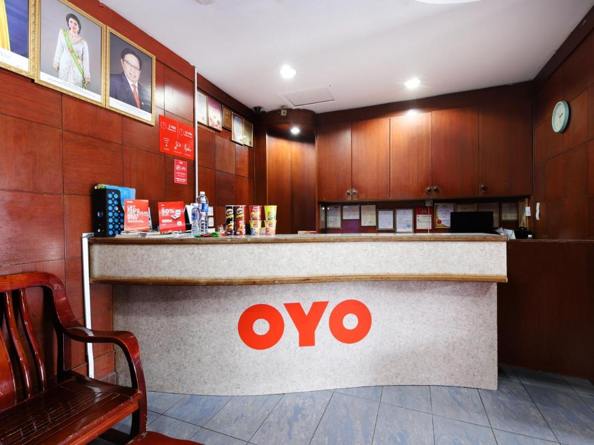 Super Oyo 991 Mayfair Hotel Kuching Luaran gambar